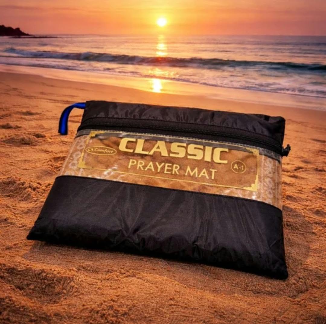 Travel Prayer Mat – Premium Velvet with Waterproof Backing & Carry Pouch